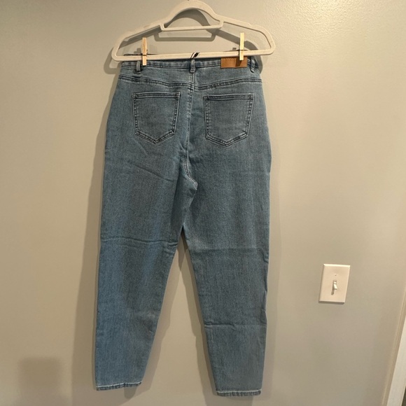 Missguided High Waisted Comfort Stretch Mom Jean Size 14r - Picture 2 of 4